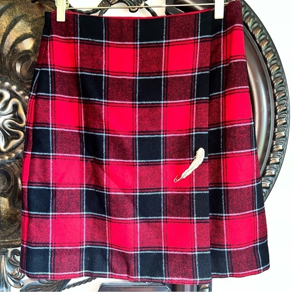 Talbots Women’s Red Black Baby Blue Plaid Faux Wrap Lined Wool Blend Skirt 4 - Picture 11 of 15
